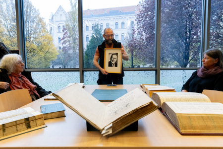 könyvtárlátogatás